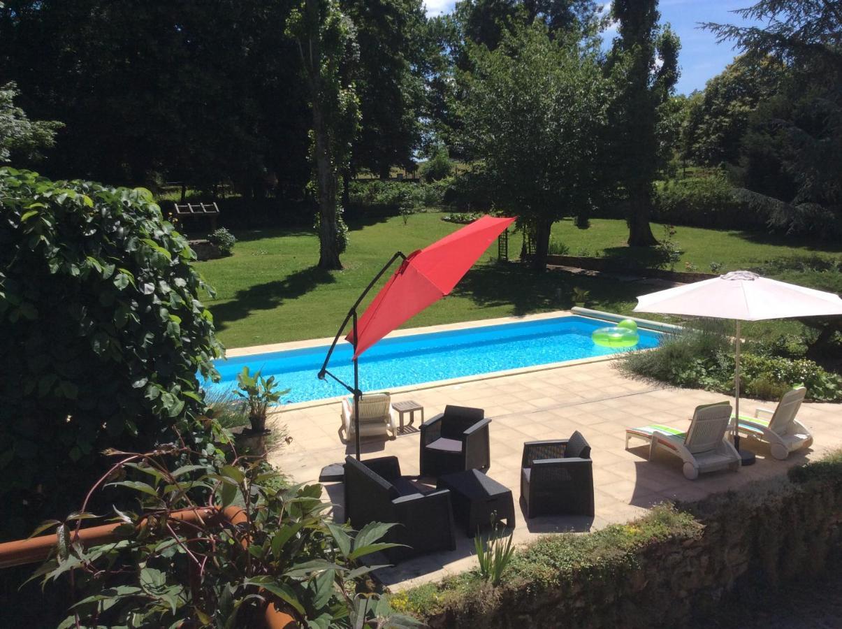 L'Orme Des Voyageurs Bed & Breakfast Boutigny Exterior foto